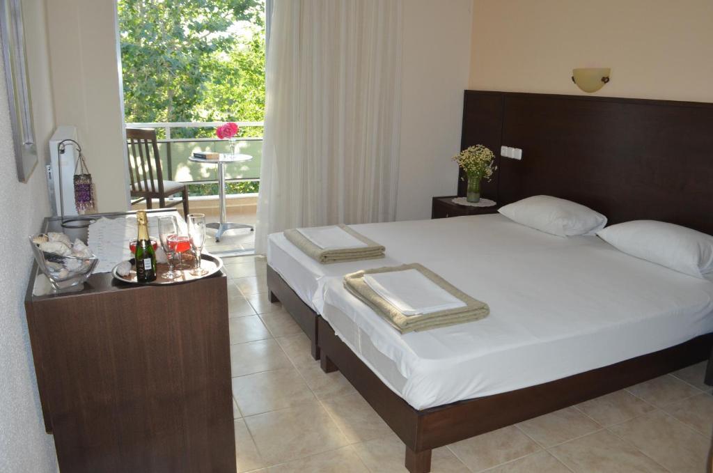 Hotel Achillion Makrygialos Exterior photo