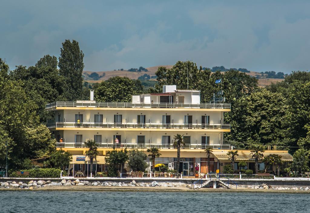 Hotel Achillion Makrygialos Exterior photo