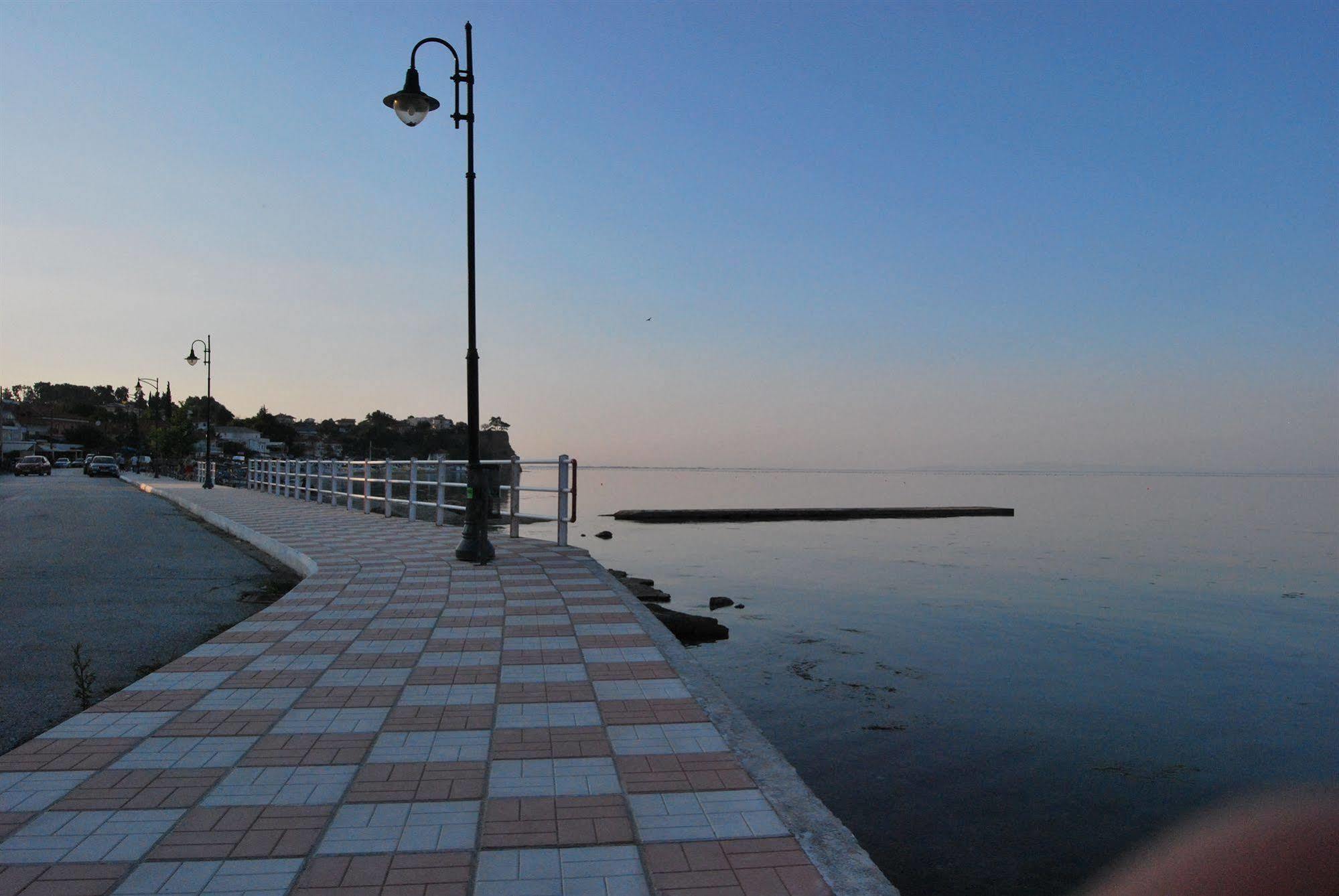 Hotel Achillion Makrygialos Exterior photo